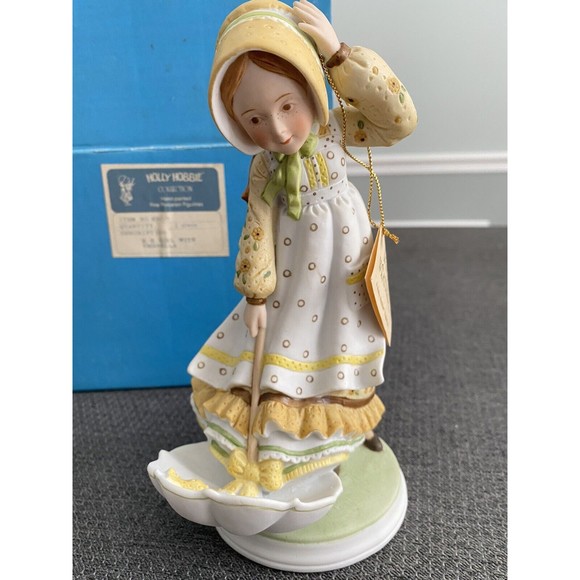 Vtg Holly Hobby Windy Weather Girl w/Umbrella HandPainted Porcelain Figurine IOB - Picture 6 of 10